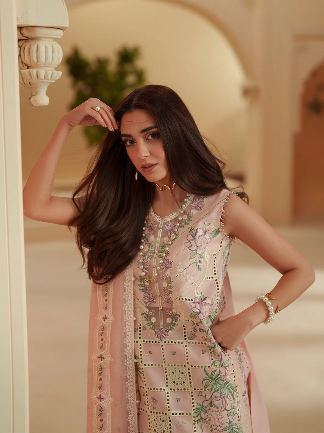 D-111-B | 3 PC Luxury Lawn - Image 5