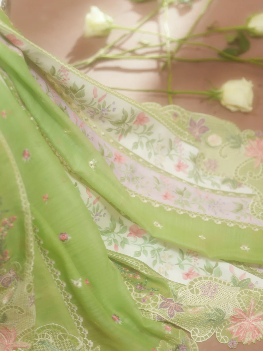 D-112-A | 3 PC Luxury Lawn - Image 5