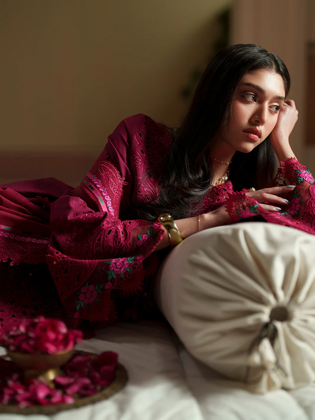 D-113-B | 3 PC Luxury Lawn - Image 8