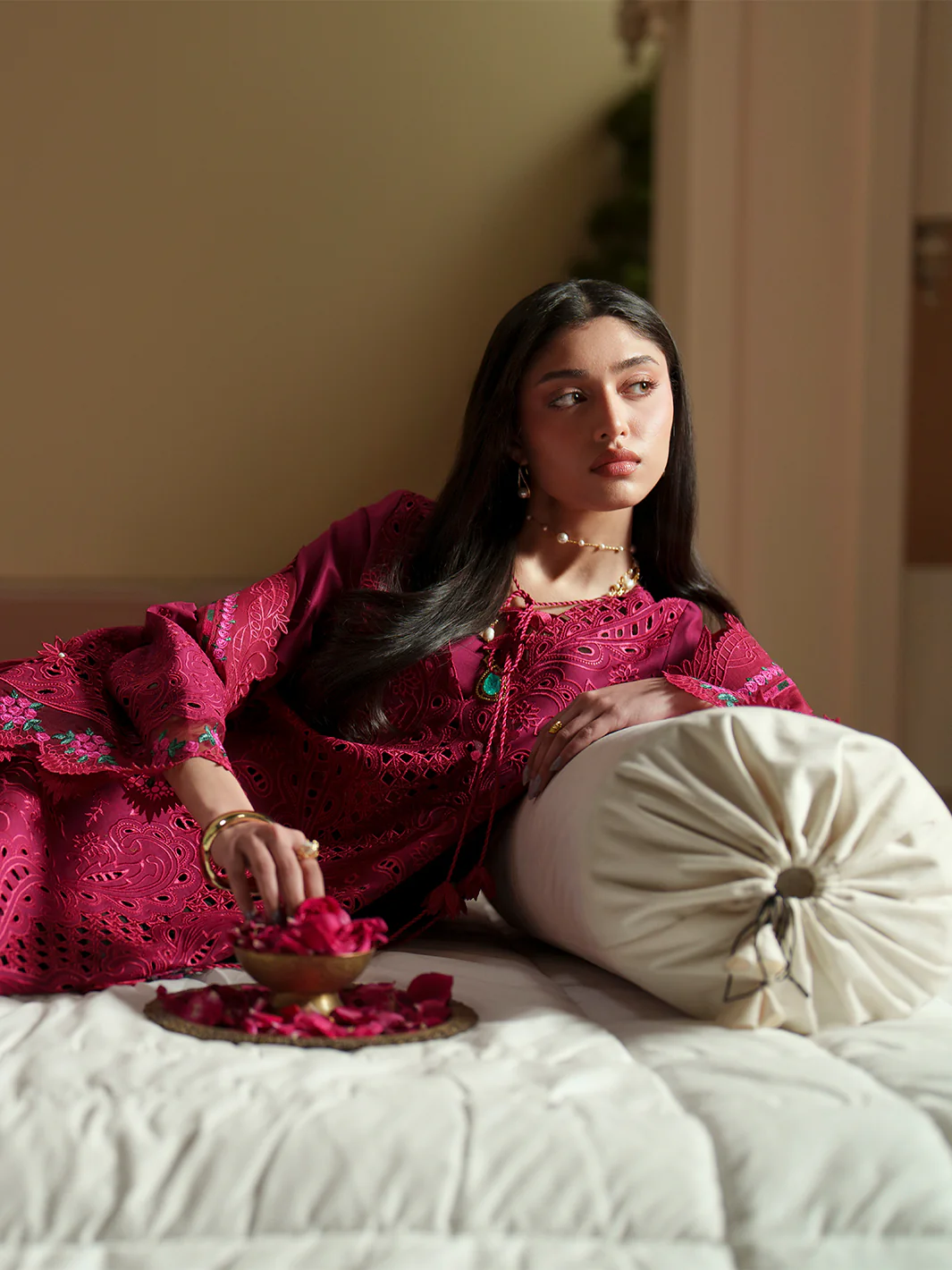 D-113-B | 3 PC Luxury Lawn - Image 9
