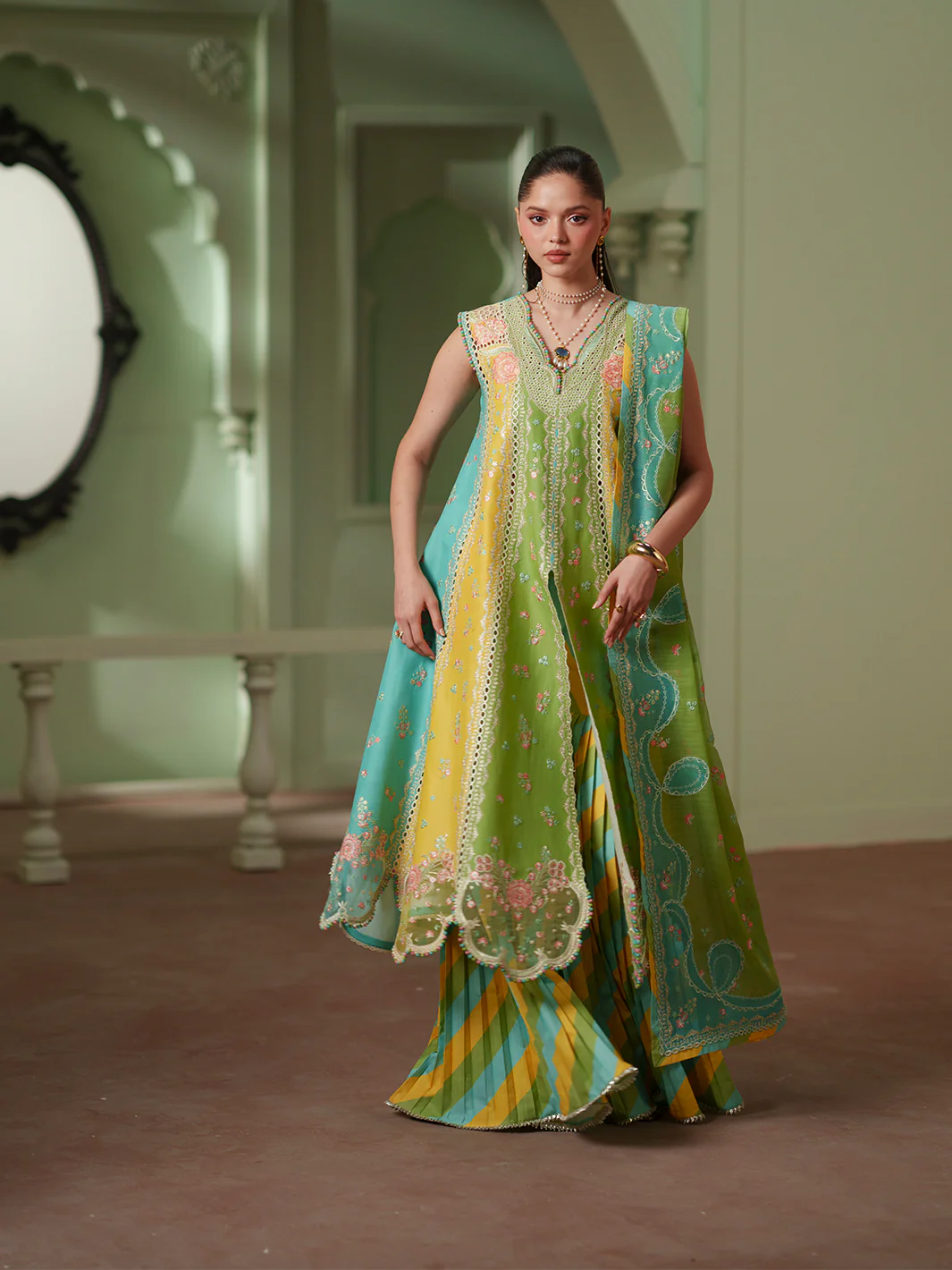 D-114-A | 3 PC Luxury Lawn - Image 5