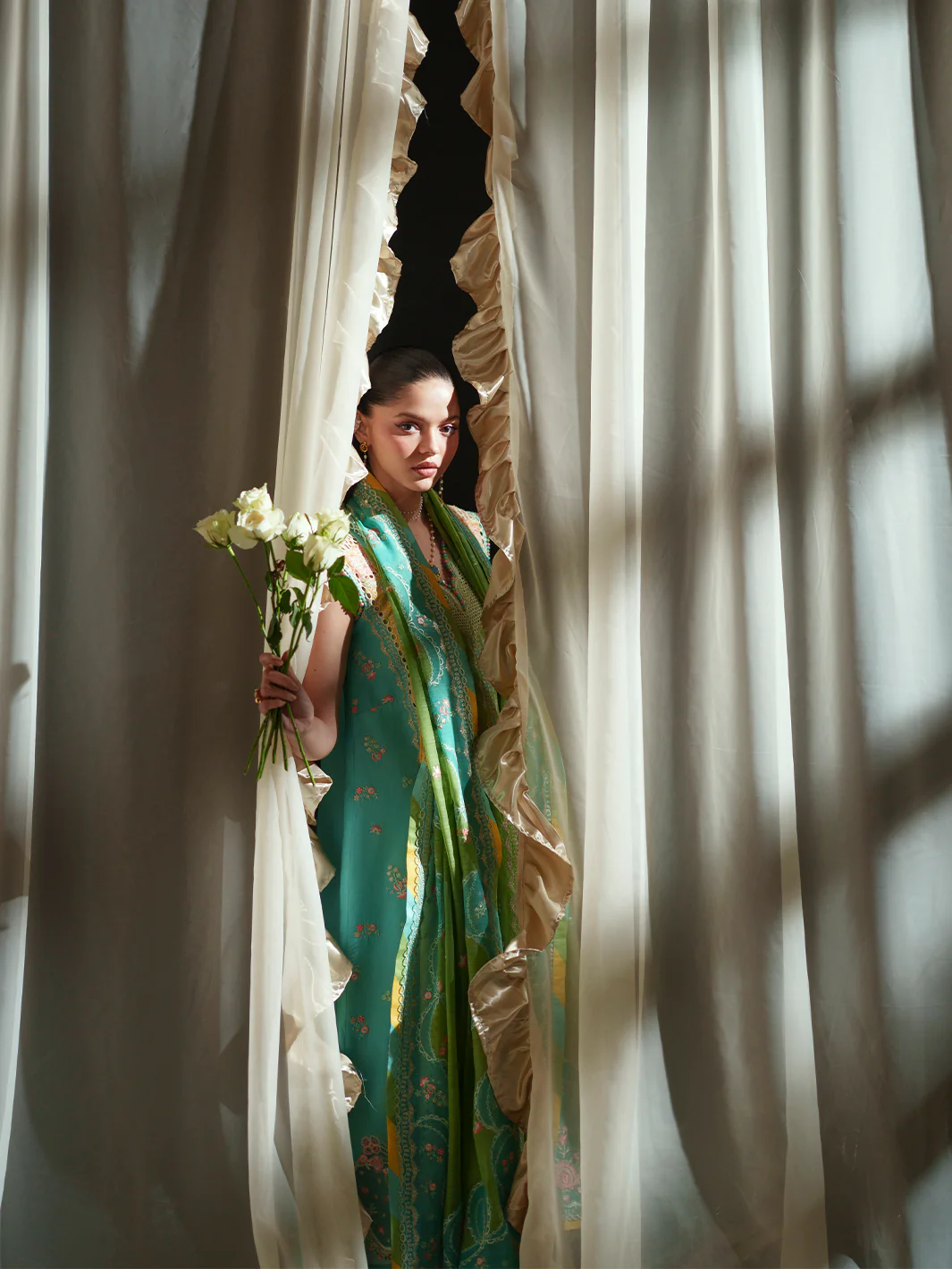 D-114-A | 3 PC Luxury Lawn - Image 9
